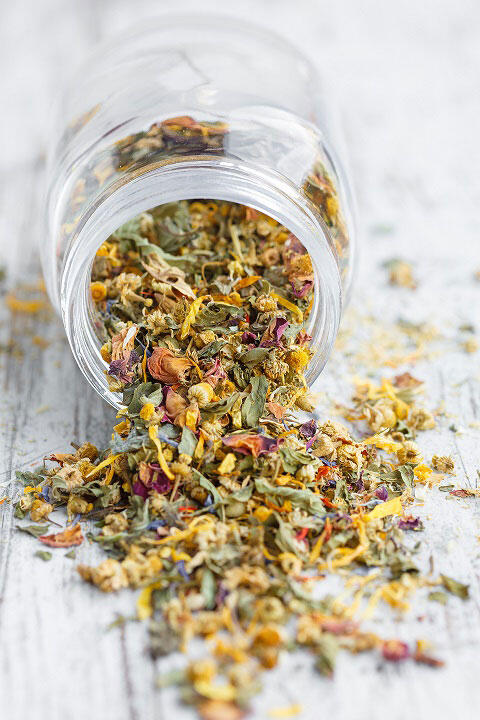 nelson_garden_dried_herbs_as_gifts_3.jpeg